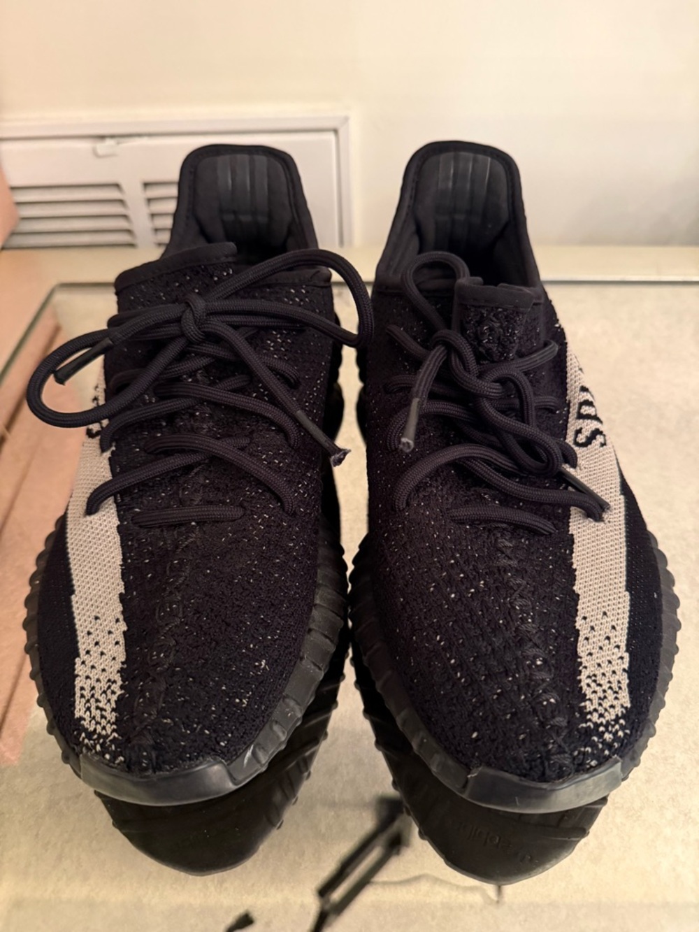 adidas Yeezy Boost 350 V2